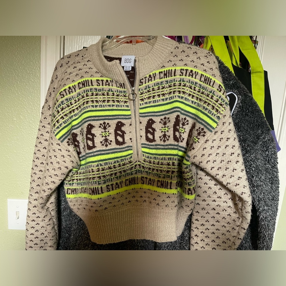 BDG Beige and Green Zip-Up Sweater